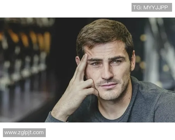 伊克尔卡西利亚斯传奇门神的辉煌岁月与足球生涯全景回顾