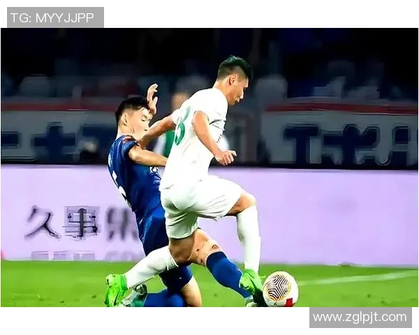 北京国安迎战上海申花激战在即 双方争夺中超关键三分