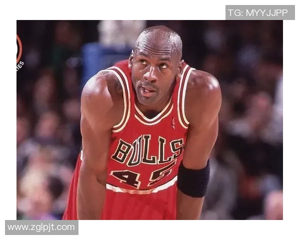 迈克尔乔丹的传奇人生与篮球王朝的辉煌崛起及永恒影响力解析